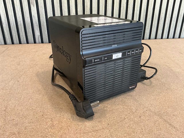 Synology ds416j netwerkopslag - afbeelding 1 van  3