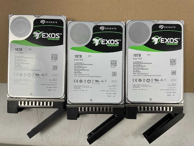 Synology (rs3617rpxs) - 12x 10tb sata scalable network attached storage - afbeelding 2 van  4