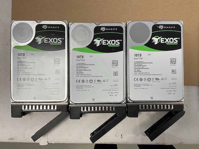 Synology (rs3617rpxs) - 12x 10tb sata scalable network attached storage - afbeelding 3 van  4