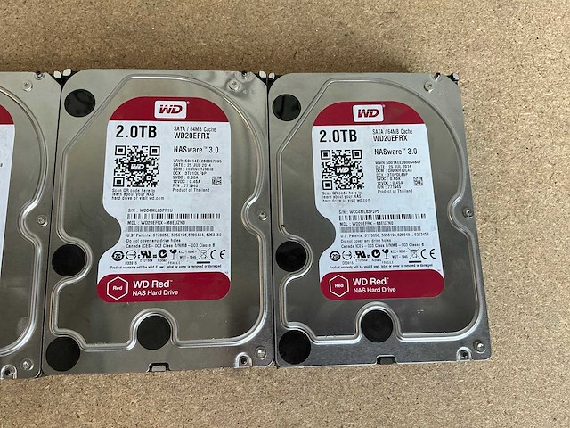 Synology rs409+ netwerkopslag - afbeelding 4 van  4