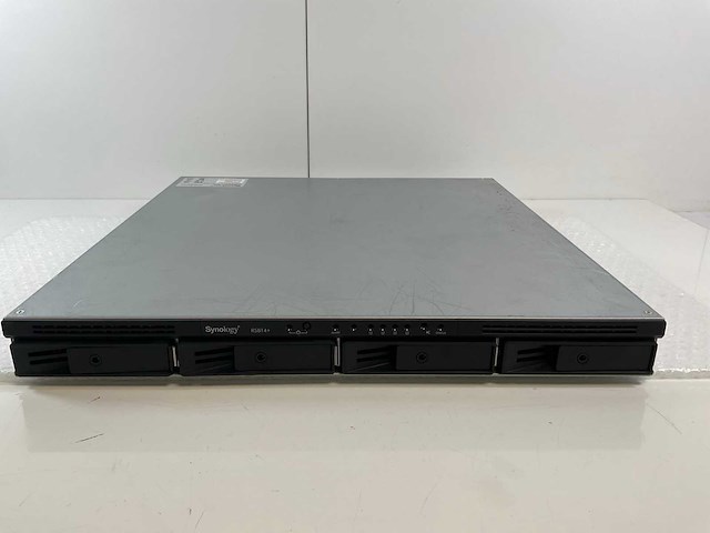 Synology (rs814+) - 4x 4 tb sata high-performance scalable network attached storage - afbeelding 1 van  8