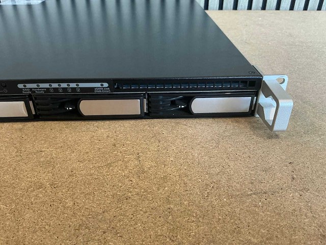 Synology rx4 extension unit - afbeelding 3 van  8