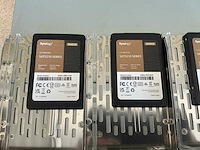 Synology sa6400 netwerkopslag - afbeelding 12 van  12