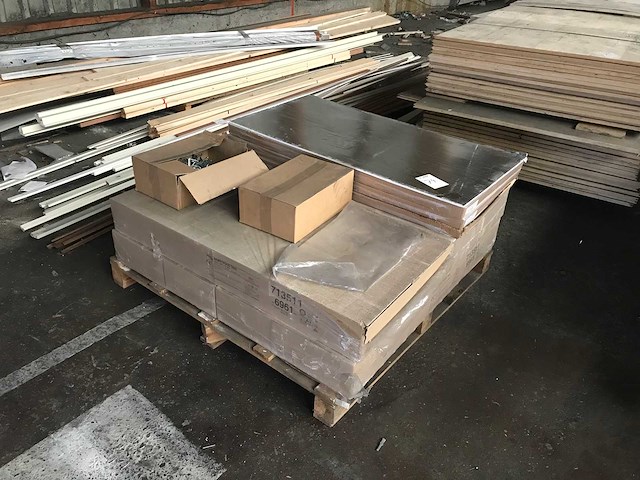 Systeemplafond onderdelen - afbeelding 1 van  2