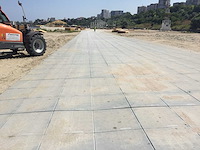 Systeemvloer 1750m2 - heavy duty panels - various contractor materials - afbeelding 4 van  8