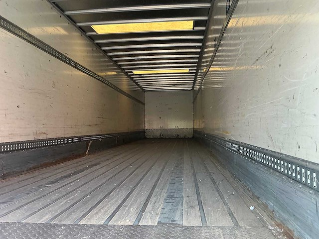 System trailers - 2007 - prshpi 18 - vrachtwagen trailer - afbeelding 8 van  9
