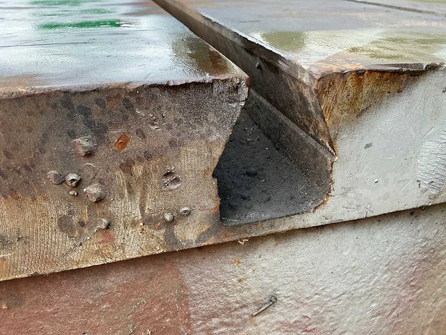 T- gleuftafel - afbeelding 5 van  9