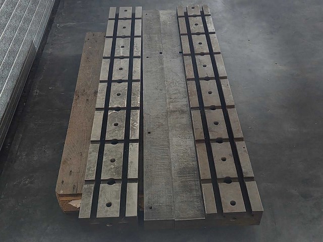 T-gleuf-opspantafel (2x) - afbeelding 7 van  7