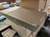 T partij kartonnen dozen en enveloppen - afbeelding 7 van  9