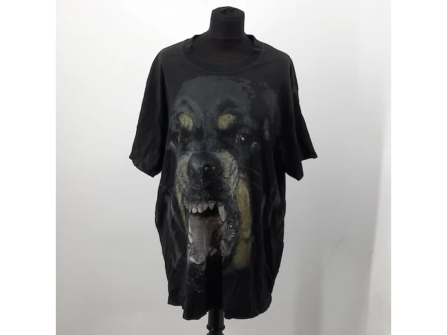 T-shirt, maat s, givenchy - afbeelding 1 van  7
