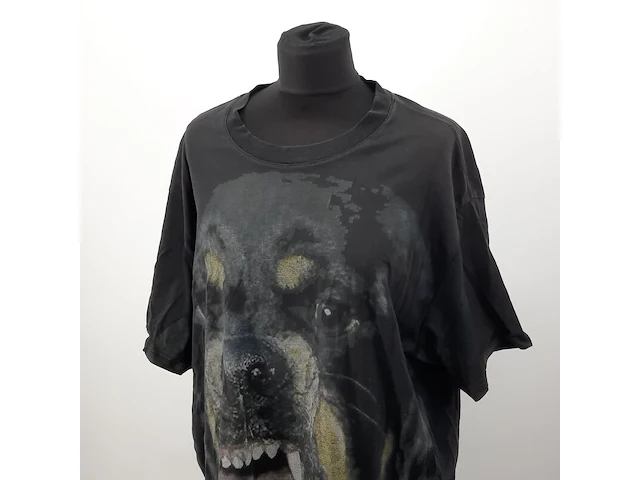 T-shirt, maat s, givenchy - afbeelding 2 van  7