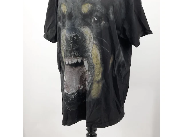 T-shirt, maat s, givenchy - afbeelding 3 van  7