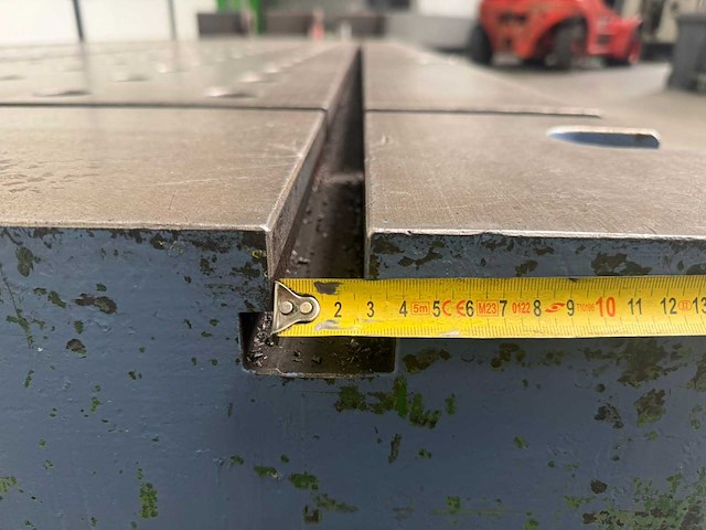 T-slotted welding table - afbeelding 8 van  12