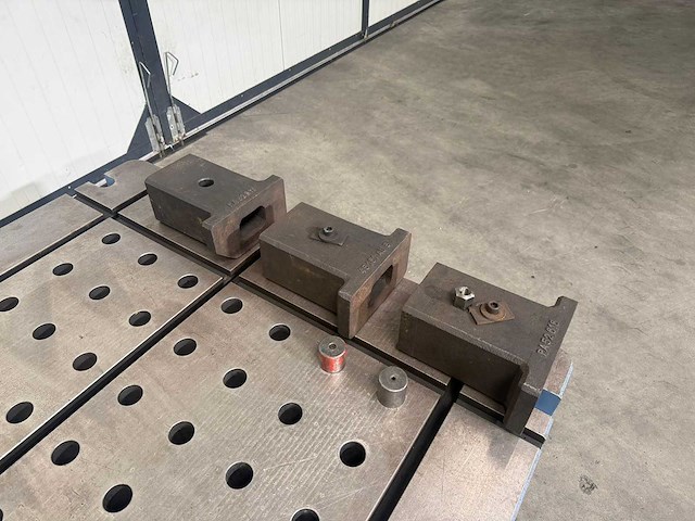 T-slotted welding table - afbeelding 7 van  12