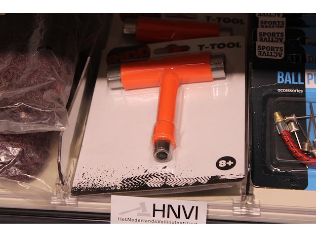 T type schroevendraaier voor skateboards ried, vier stuks. - afbeelding 1 van  2