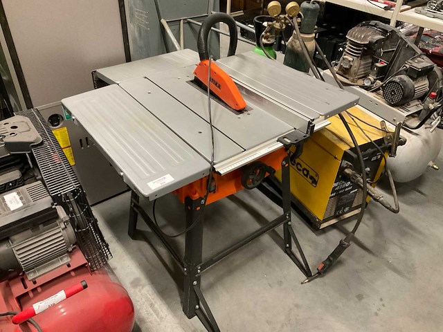 T250-n2 atika zaagtafel - afbeelding 1 van  3