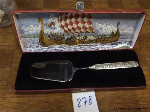 Taartschepper ( konge tinn ) - afbeelding 1 van  2