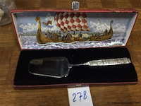 Taartschepper ( konge tinn ) - afbeelding 1 van  2