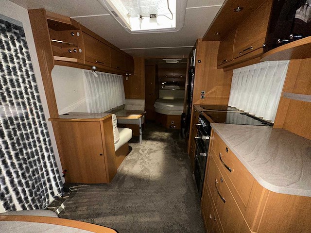 Tabbert princess 680 caravan 72-wp-bf - afbeelding 1 van  16