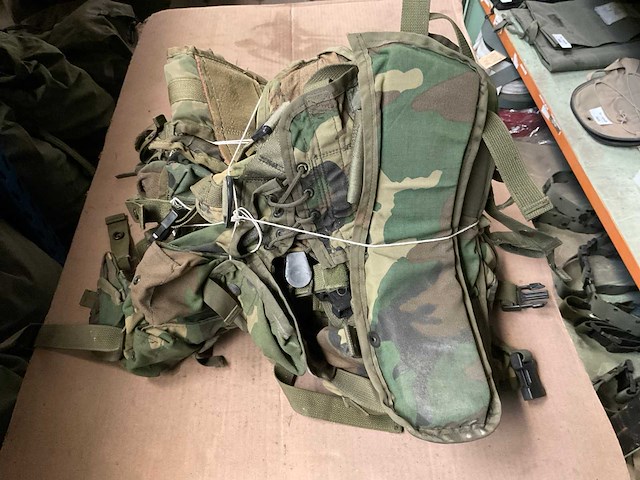 Tactical load bearing vest (5x) - afbeelding 3 van  3