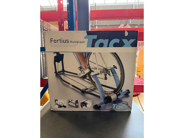 Tacx - fortius multiplayer t1930 - vr trainer met stuurframe - afbeelding 1 van  2