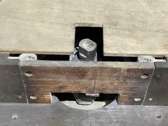 Tafel- en spilfreesmachine - afbeelding 4 van  6