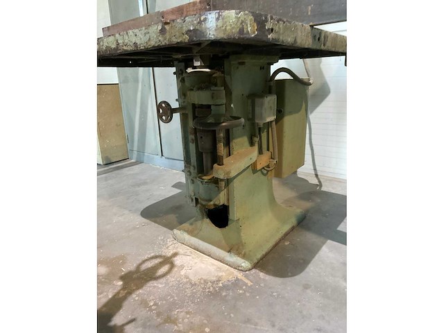Tafel- en spilfreesmachine - afbeelding 6 van  6