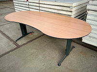 Tafel (2,20x1,00 mtr) - afbeelding 1 van  5