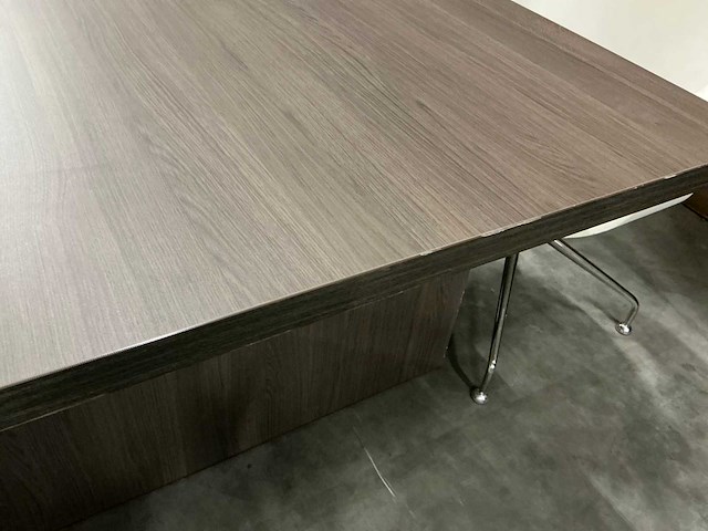 Tafel 310x120x76,5cm met 8 vepa stoelen - afbeelding 2 van  6