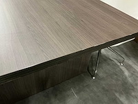 Tafel 310x120x76,5cm met 8 vepa stoelen - afbeelding 2 van  6