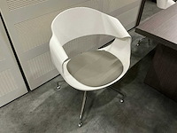 Tafel 310x120x76,5cm met 8 vepa stoelen - afbeelding 5 van  6