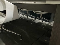 Tafel 310x120x76,5cm met 8 vepa stoelen - afbeelding 4 van  6