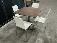 Tafel 90x90x74cm met 4 stoelen - afbeelding 3 van  3