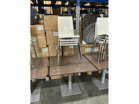 Tafel 90x90x74cm met 4 stoelen - afbeelding 2 van  2