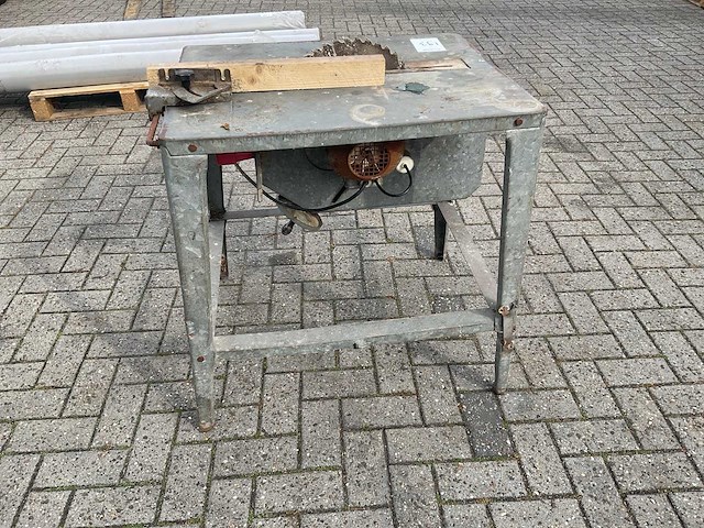 Tafel cirkelzaagmachine - afbeelding 1 van  4