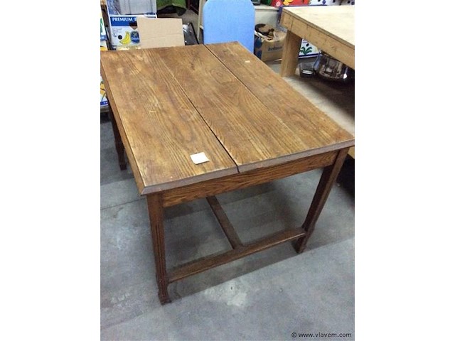 Tafel eik b:110 d:83 h:78 - afbeelding 1 van  3