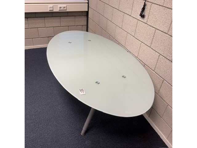 Tafel, ikea, ovaal - afbeelding 2 van  2