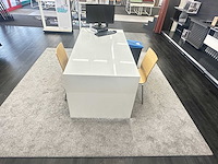 Tafel met 2 pedrali stoelen - afbeelding 2 van  3