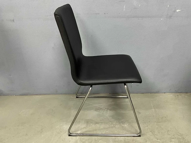 Tafel met 2 stoelen - afbeelding 4 van  7