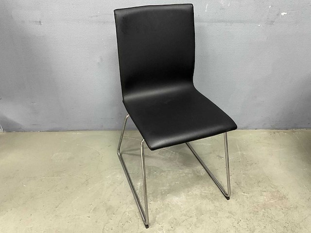 Tafel met 2 stoelen - afbeelding 3 van  7