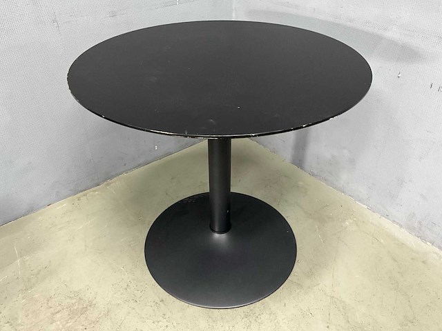 Tafel met 2 stoelen - afbeelding 5 van  7