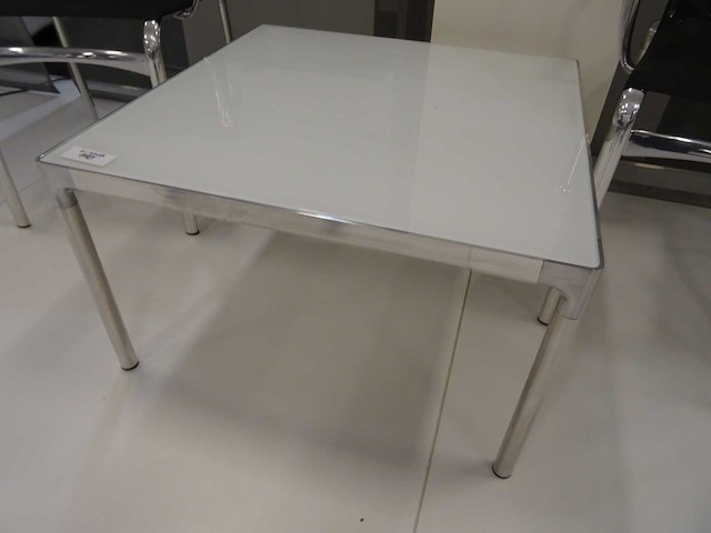 Tafel met 2 stoelen - afbeelding 3 van  3