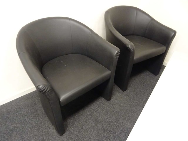 Tafel met 2 stoelen - afbeelding 2 van  2