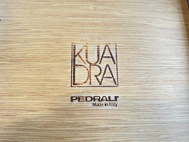 Tafel met 4 pedrali stoelen - afbeelding 4 van  4