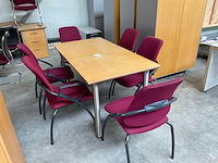 Tafel met 6 stoelen - afbeelding 1 van  4