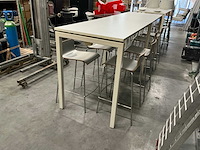 Tafel met 8 krukken 280x80x109cm - afbeelding 2 van  6