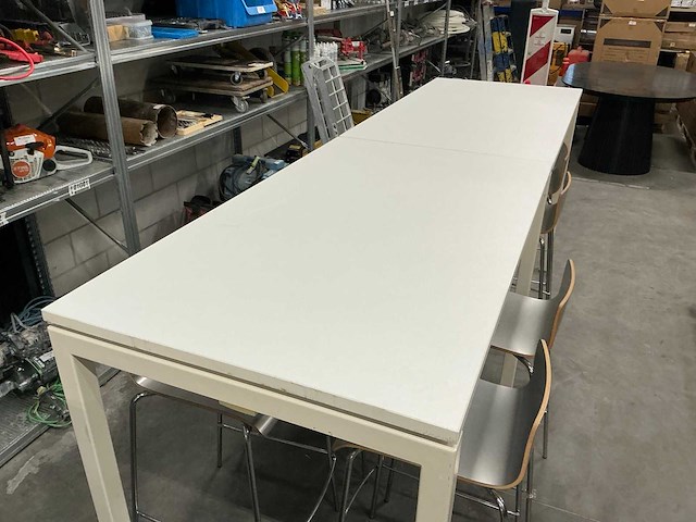 Tafel met 8 krukken 280x80x109cm - afbeelding 3 van  6