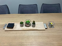 Tafel met 8 stoelen - afbeelding 5 van  7