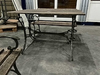 Tafel met bankjes - afbeelding 6 van  6