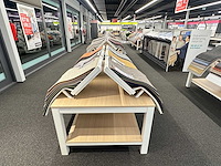 Tafel met stalen displays voor vloerbedekking (12x) - afbeelding 3 van  3